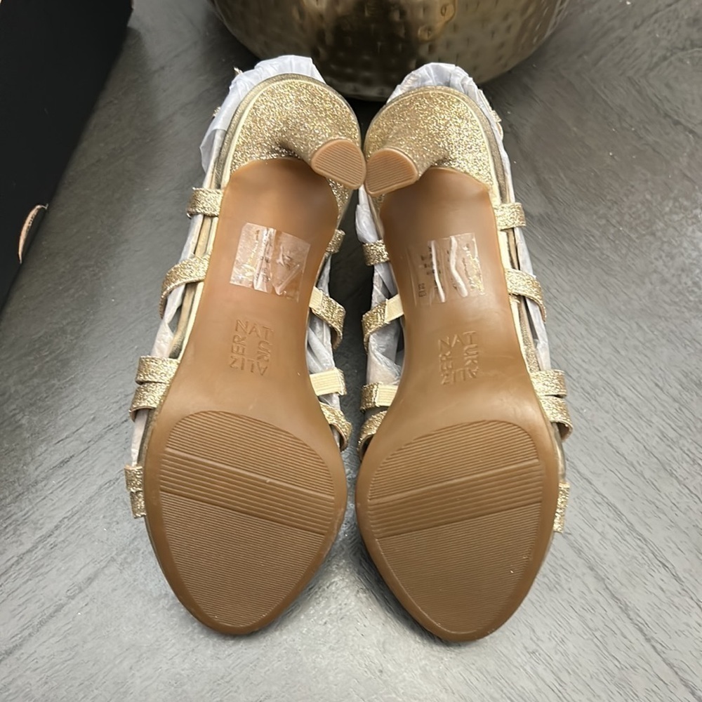 NATURALIZER BAYLOR DRESS SANDAL - Picture 3 of 12